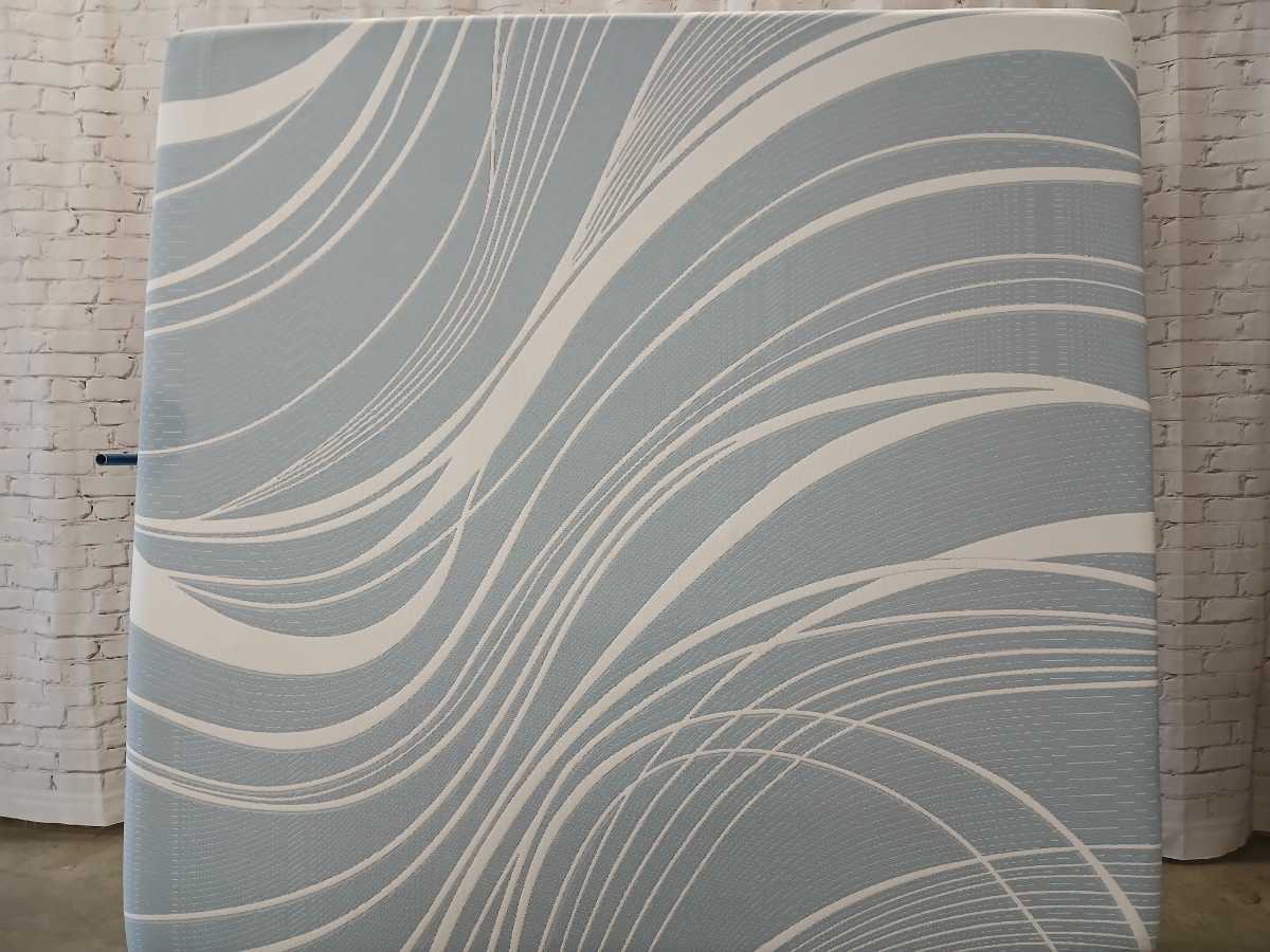 Tempur-Pedic LuxeAlign Firm 13 Inch Mattress - King - Gallery Image 2